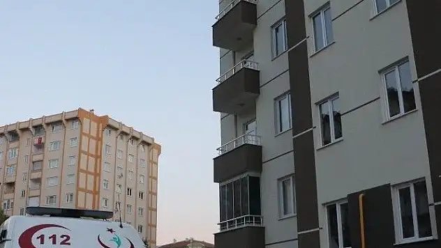 Bunalıma giren kadın intihar etti
