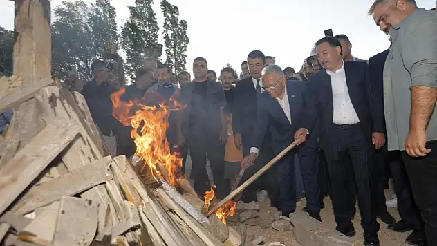 Bünyan'da kamp ateşi yandı, festival heyecanı başladı
