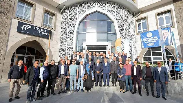 Bünyan'da muhtarlarla toplantı: Mahallelerin ihtiyaçları değerlendirildi