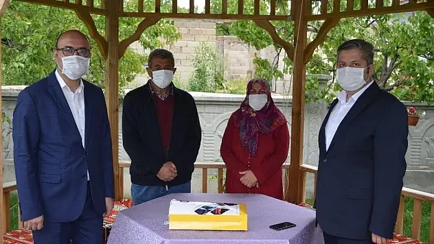 Bünyan'da şehit ailelerine bayram ziyareti