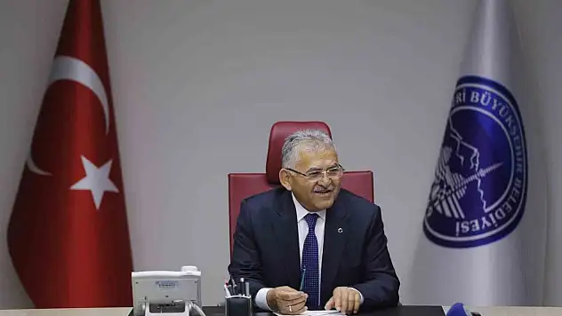 Büyükkılıç: Ülkemizi, şehrimizi ve çocukları çok seviyoruz