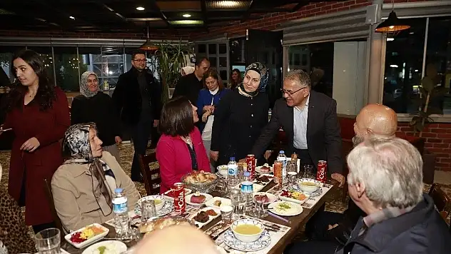 Büyükkılıç: 'Bizim için her gün annelerimizin günü
