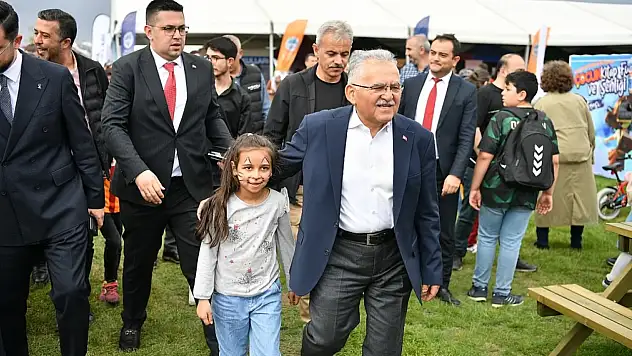 Büyükkılıç: Her şey çocuklar için