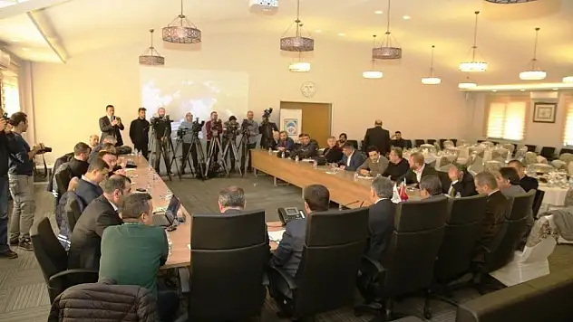 Büyükkılıç'tan '3 Mayıs Dünya Basın Özgürlüğü Günü' mesajı
