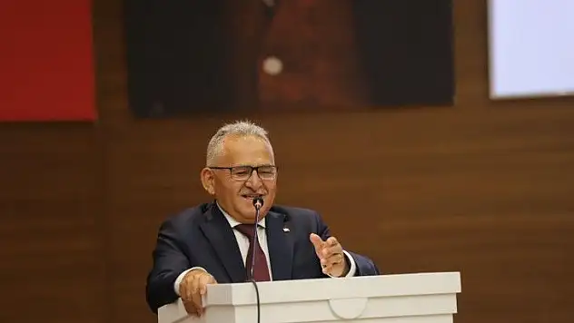 Büyükkılıç'tan o ilçelerle ilgili doğalgaz açıklaması: 2023'ü işaret etti!