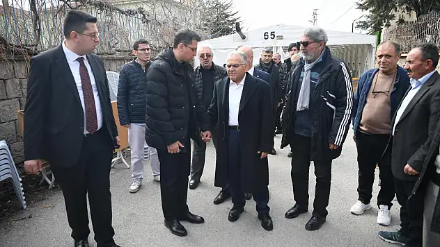 Büyükkılıç'tan o ismin ailesine ziyaret!