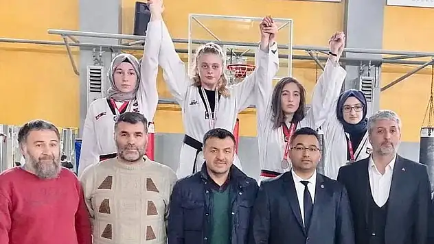 Büyükler ve Gençler Taekwondo İl Birinciliği Tamamlandı