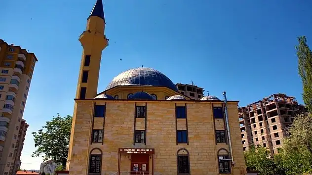 Büyükpoyraz cami Cuma günü açılıyor
