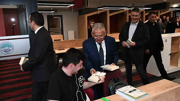 Büyükşehir kütüphaneleri ilgi görüyor!