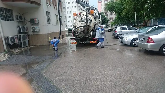 Büyükşehir Belediyesi ekipleri teyakkuz halinde 