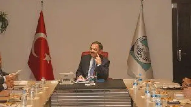BÜYÜKŞEHİR BÜYÜK PROJELERİ MASAYA YATIRDI