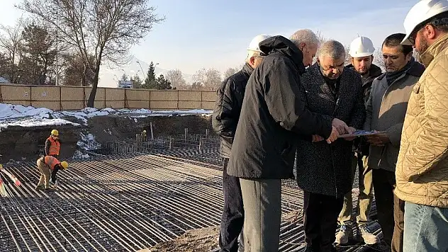 Büyükşehir'de kesintisiz trafik için mesai