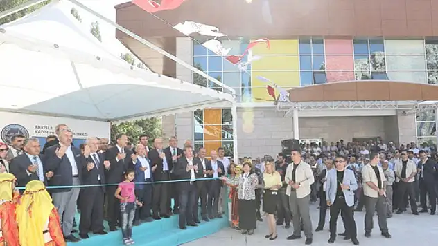 Büyükşehir'de nöbet bitti, hizmet sürüyor