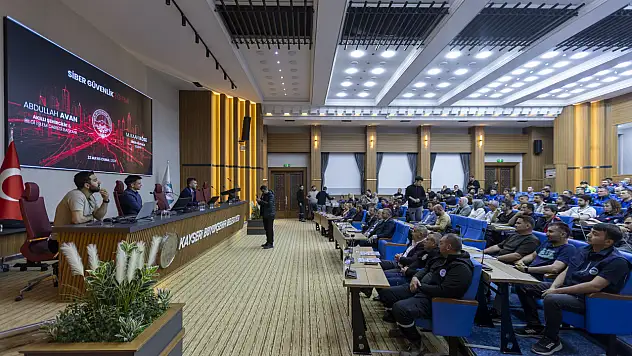 Büyükşehir'den personeline eğitim: Siber Güvenlik Farkındalık Eğitimi