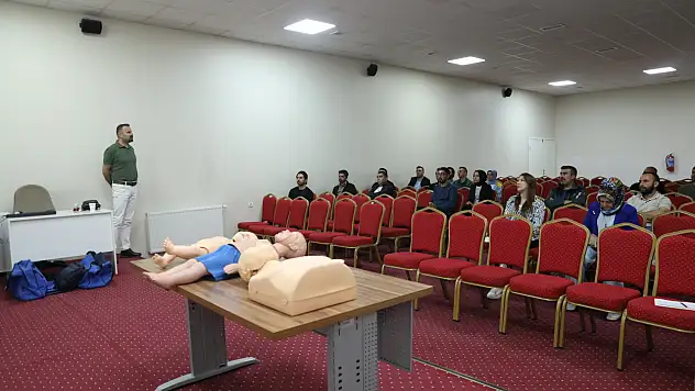 Büyükşehir'den personeline hayat kurtaran eğitim
