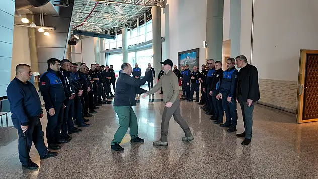 Büyükşehir'den zabıta personeline eğitim