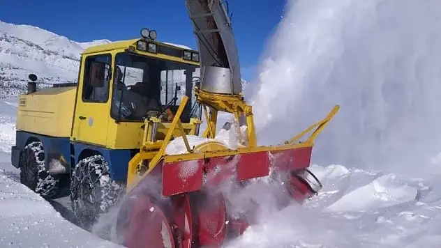 69 mahalle yolu ulaşıma açıldı