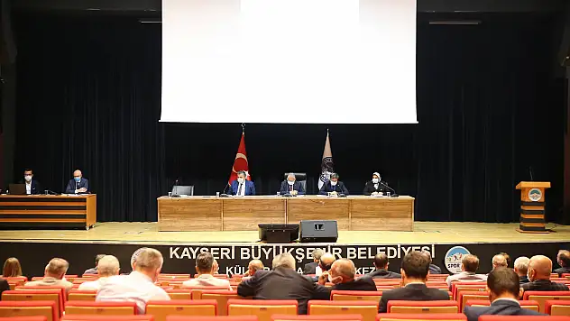Büyükşehir Meclisi'nde Azerbaycan'a destek, orman yangınlarına kınama