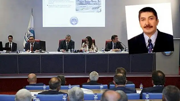 &quotBüyükşehir Meclisi'nde en az 10 tane FETÖŞÇÜ var&quot iddiası