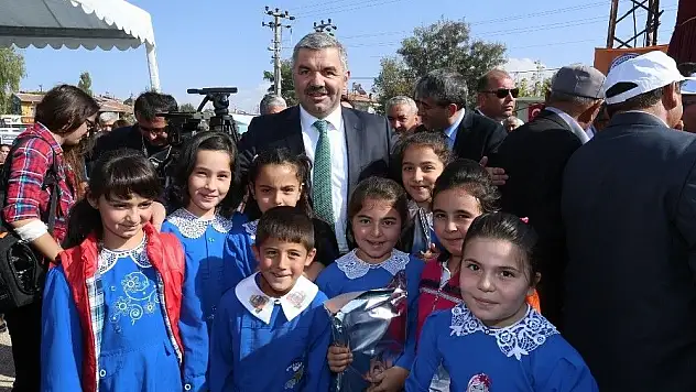 Büyükşehire bağlı birimler 23 Nisan'da çocuklara ücretsiz