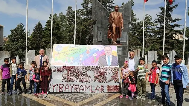 Cabbar Başkan'dan Çocuklara Bayram Şekeri İkramı
