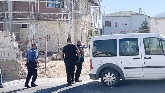 Beton zemine çakıldı