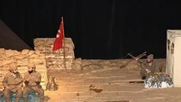 &quotÇANAKKALE MAHŞERİ&quot SAHNELENDİ