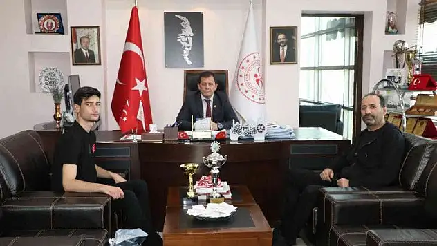 Canözkan'dan Ali İhsan Kabakcı'ya ziyaret