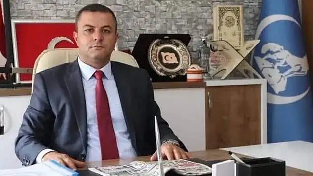 Çelik, 'Bu tiyatro tutmaz Ümit'