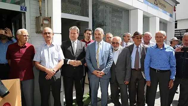 Çelik: &quotFarklı kültürler bizim zenginliğimiz&quot