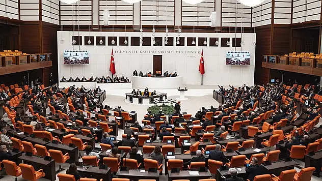 Çerçeve yasa oylamasında dikkat çeken detay: Kayserili isim katılmadı