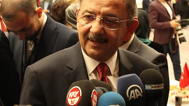 Bakan Özhaseki: &quotKemal Bey bu kadar yalanı bir araya getirip nasıl söylüyor&quot 