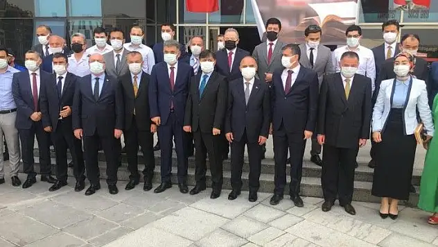 Ceza infaz kurumları kitapla buluşuyor