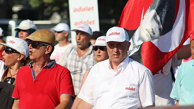 CHP'de ortalık karıştı! Arık'tan şok açıklamalar