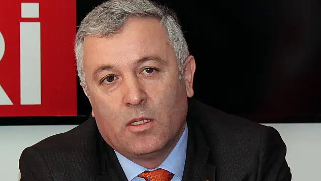CHP'den İYİ Parti'ye geçen Arık'tan toplu mesaj değişikliği!