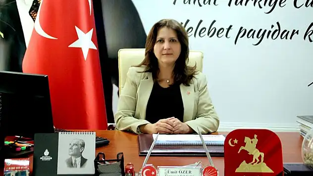 CHP İl Başkanı Özer: Bu kötü günler, kinle, nefretle beslenenler geççek!