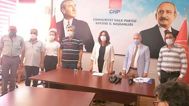 CHP İL BAŞKANI ÖZER: İKTİDAR CUMHURİYET'LE KAVGA ETMEKTEN COVİD'LE MÜCADELEYE FIRSAT BULAMIYOR