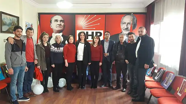  CHP İl Başkanı Ümit Özer: Kadınlar toplumsal hayattan uzaklaştırılıyor