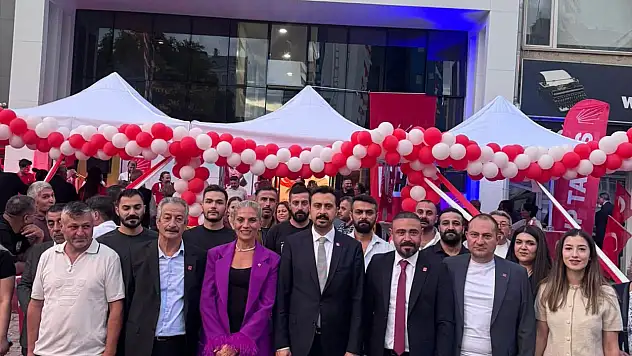 CHP Kayseri'de 30 Ağustos kutlaması! Partililer resepsiyonda buluştu