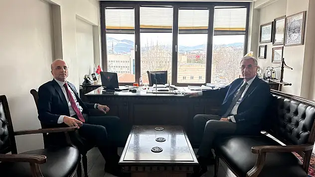 CHP'li eski Başkana taziye ziyareti