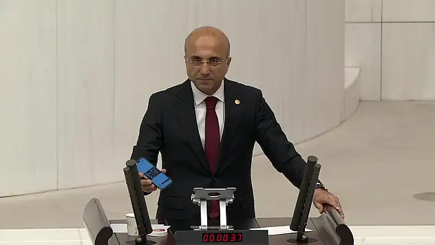 CHP'li Genç Kayserilileri dinletirken Meclis başkanı mikrofonu kapattı! İşte o anlar