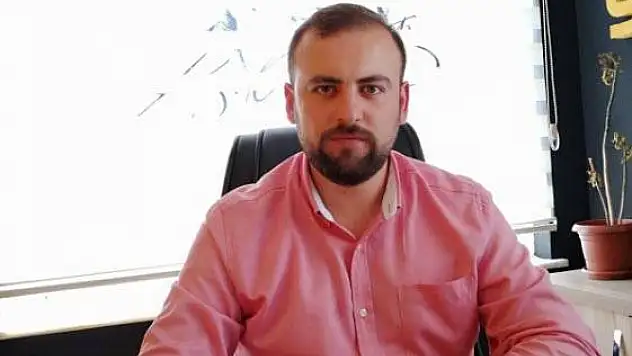  CHP'li Meclis üyesi Yağmur: Belediyeler borç batağında, saltanatın faturasını vatandaşa kesiyorlar