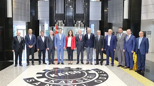 CHP Milletvekillerinden KAYSO'ya Ziyaret

