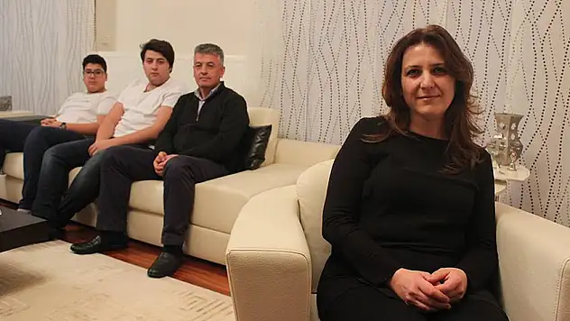 CHP'nin ilk kadın Başkanı