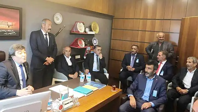 ÇİFTÇİLER MECLİS'TE  ÇARE ARIYOR!