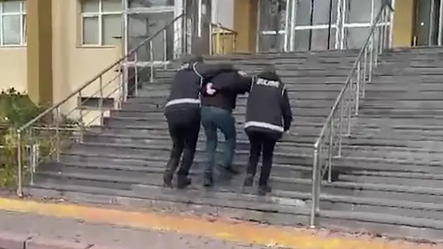 Çifte operasyon: Piyasa sürülmeden bakın neler ele geçirildi