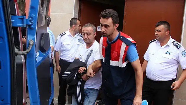 Cinayet şüphelisi 3 kişi adliyeye sevk edildi