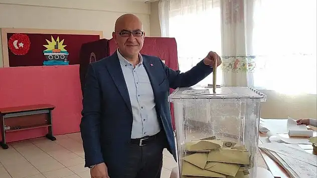 Ak Parti Milletvekilin'den çağrı: Sandığa gidin...