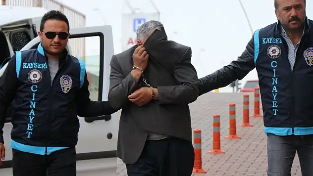 2 çocuk annesi kadını boğarak öldüren sanık 2'inci kez hakim karşısında