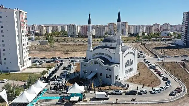 Çolakbayrakdar'dan Cırgalan'a iki büyük yatırım